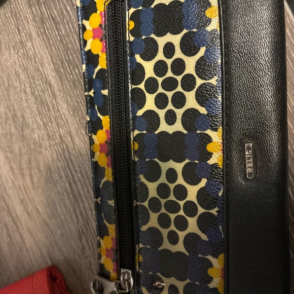 Relic brand Colorful Patterned Wallet - Picture 6 of 10